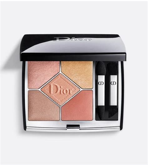 Палетка для макияжа Dior .